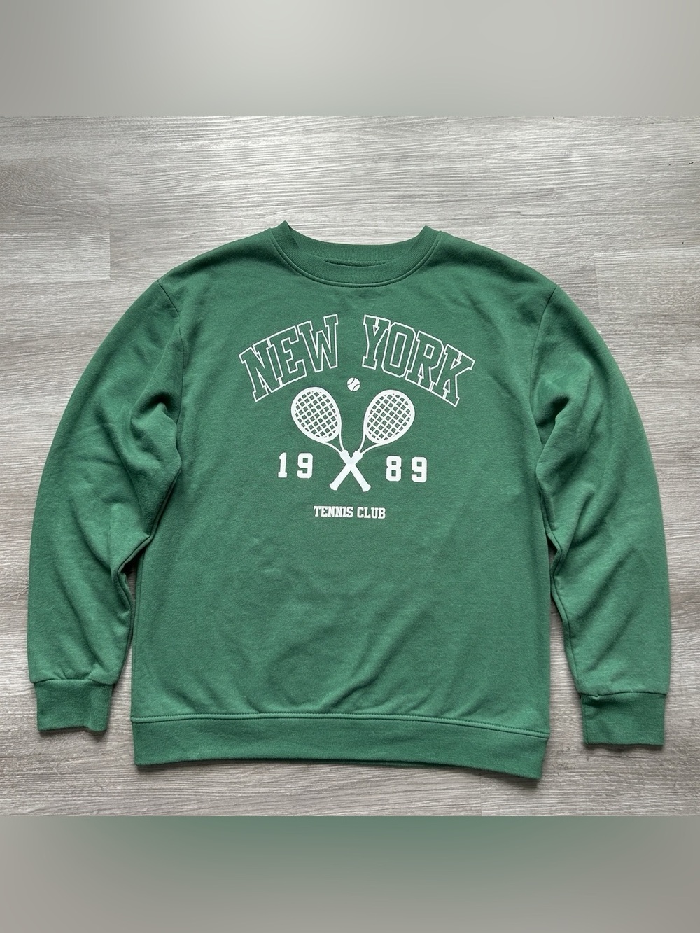 New York Tennis Club 1989 Sweatshirt Women's Large Green Fleece Lined Crew Neck